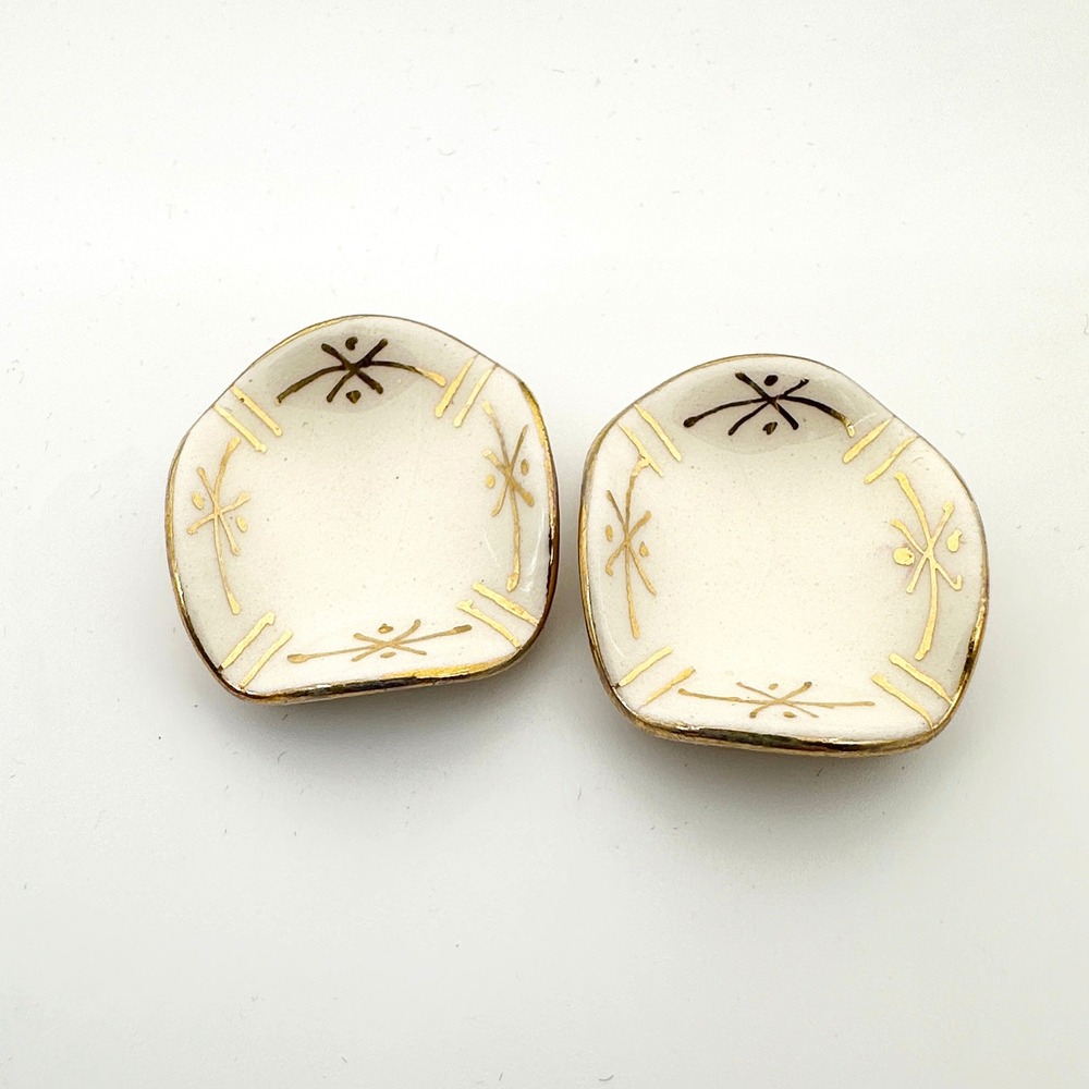 Milvern Miniature Ceramic Plates Gold Design 1" Dollhouse 1:12 Scale Pair